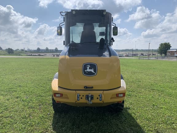 Image of John Deere 244L Primary image