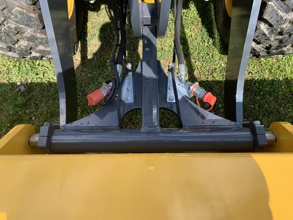 Image of John Deere 244L equipment image 2