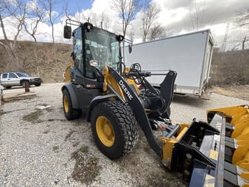 Main image John Deere 244L