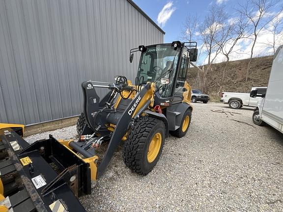 Image of John Deere 244L equipment image 1