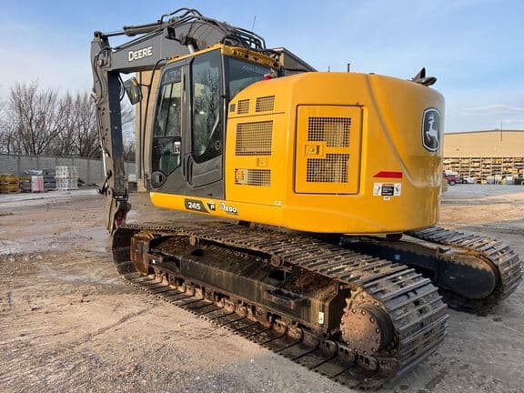 Image of John Deere 245P equipment image 2