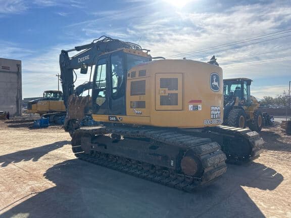 Image of John Deere 245P equipment image 2
