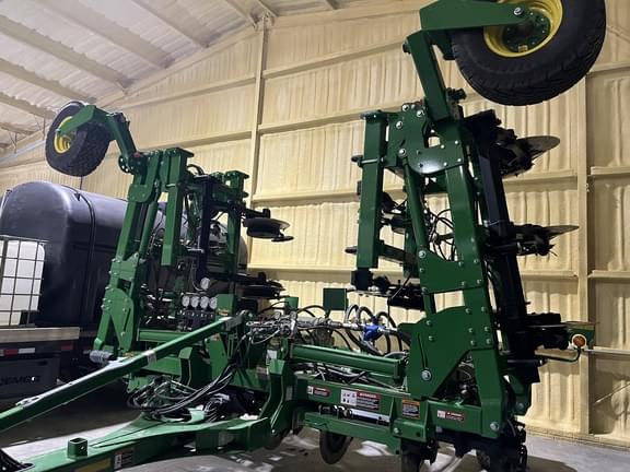 Image of John Deere 2510H Primary image