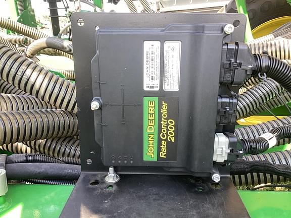 Image of John Deere 2510H equipment image 4