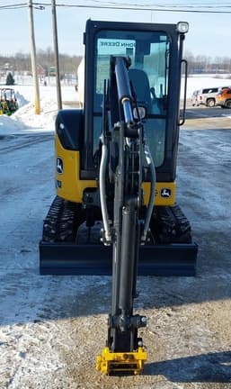 Image of John Deere 26P equipment image 2