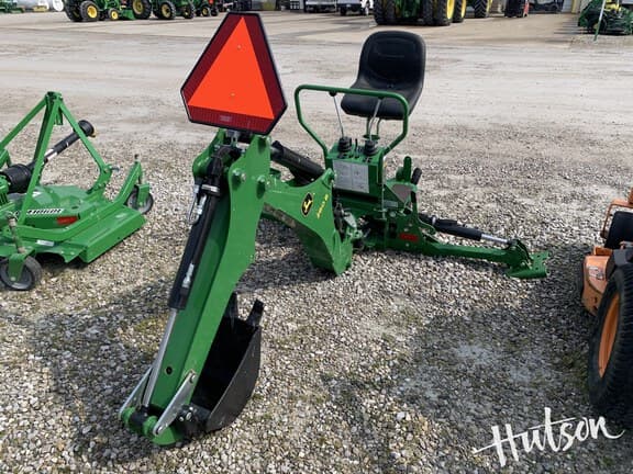 Image of John Deere 260B equipment image 3