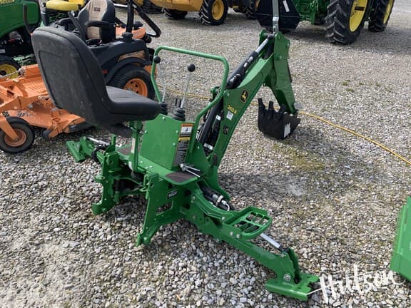 Image of John Deere 260B equipment image 1