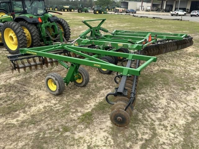 Image of John Deere 2630 equipment image 4