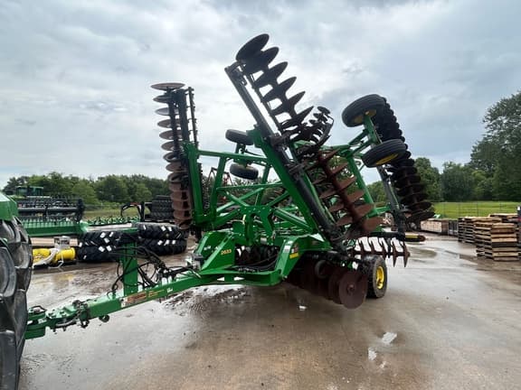Image of John Deere 2633 Primary image