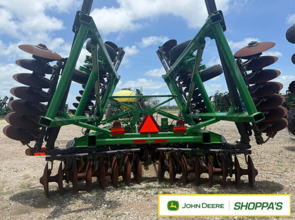 Image of John Deere 2633 equipment image 3