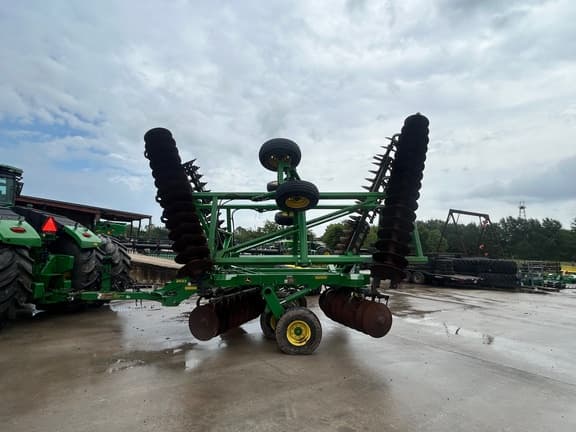 Image of John Deere 2633 equipment image 2