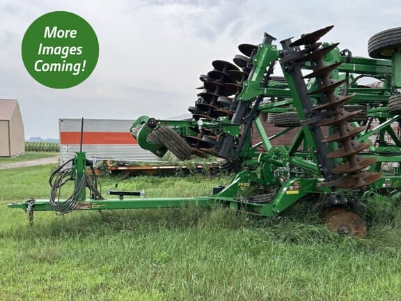 2023 John Deere 2633 Equipment Image0