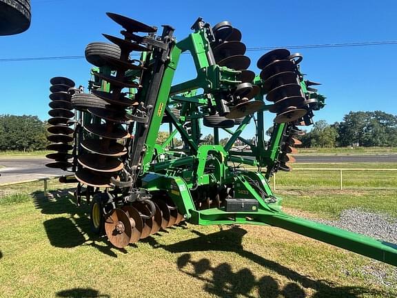 Image of John Deere 2633 equipment image 2