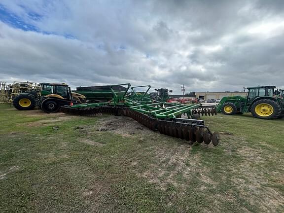 Image of John Deere 2633 equipment image 3