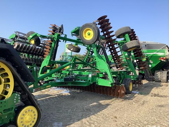 Image of John Deere 2660VT Primary image