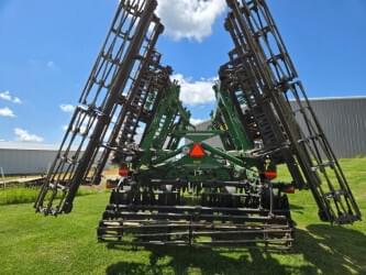 Image of John Deere 2660VT equipment image 2