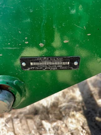 Image of John Deere 2660VT equipment image 3