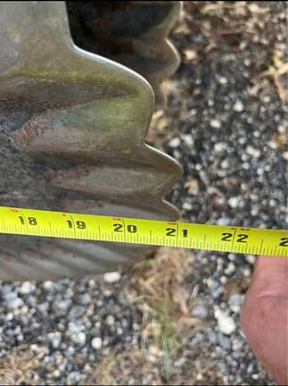 Image of John Deere 2660VT equipment image 2