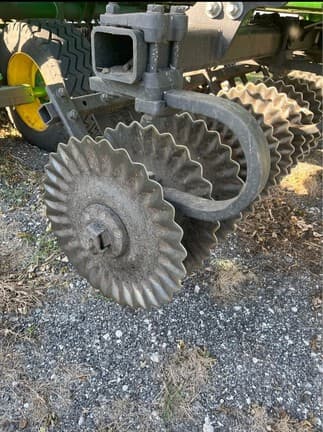 Image of John Deere 2660VT equipment image 4