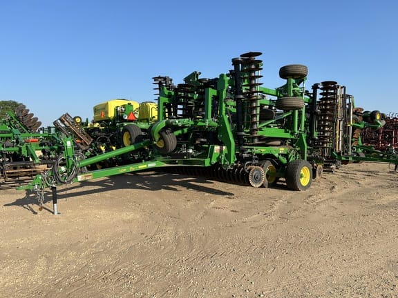 Main image John Deere 2660VT