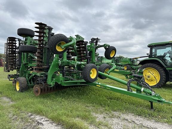 Image of John Deere 2660VT Primary image