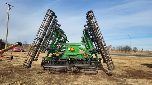 Image of John Deere 2660VT equipment image 4