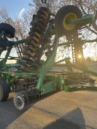 2023 John Deere 2660VT Equipment Image0