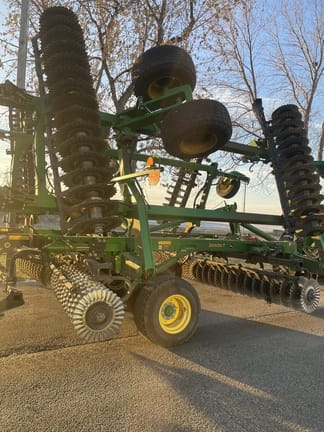 2023 John Deere 2660VT Equipment Image0