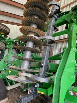 Image of John Deere 2660VT equipment image 4