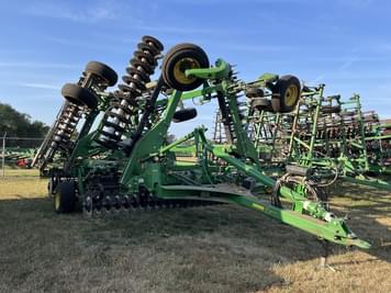 Main image John Deere 2660VT