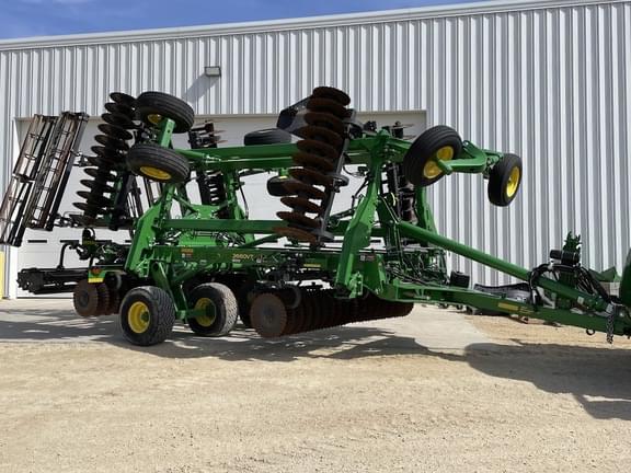 Image of John Deere 2660VT Primary image