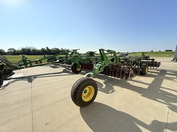 Image of John Deere 2660VT Primary image