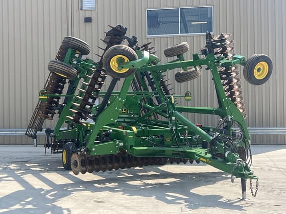 Image of John Deere 2660VT Primary image