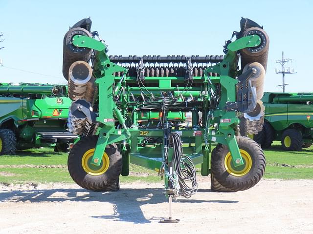 Image of John Deere 2680H equipment image 2
