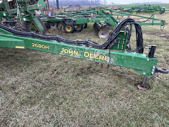 Image of John Deere 2680H equipment image 1