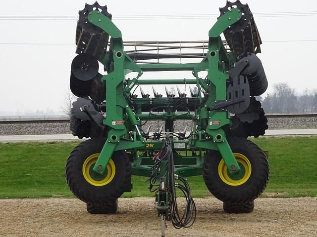 Image of John Deere 2680H equipment image 2