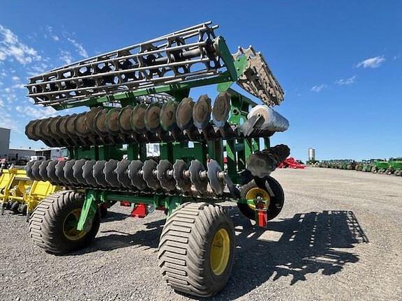 Image of John Deere 2680H equipment image 1