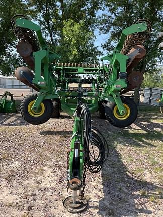 Image of John Deere 2680H equipment image 2