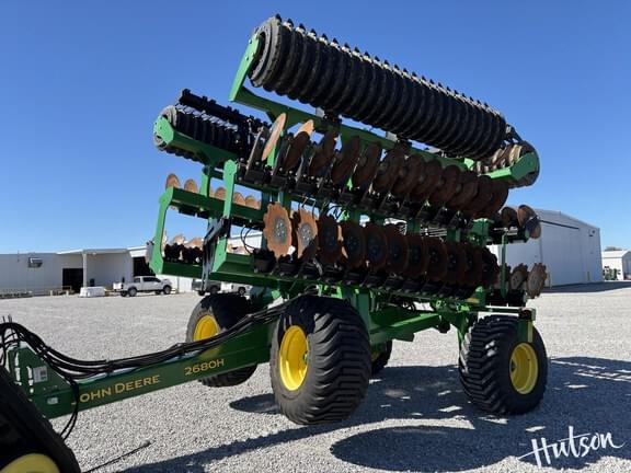 Image of John Deere 2680H equipment image 1