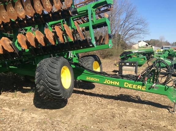 Image of John Deere 2680H equipment image 3