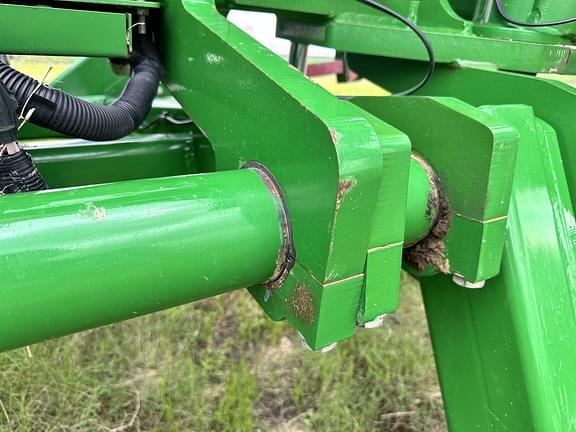 Image of John Deere 2680H equipment image 3