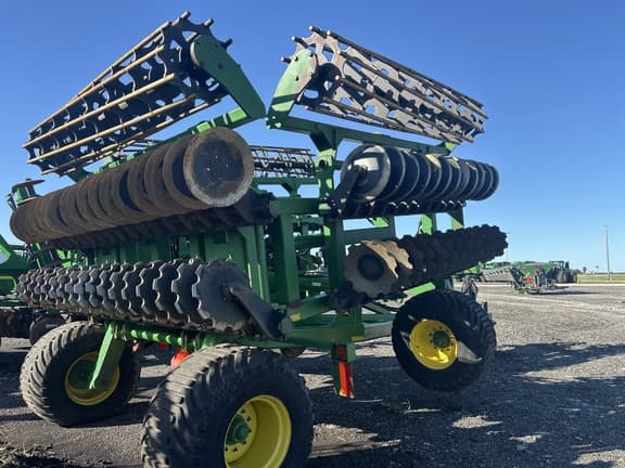 Image of John Deere 2680H equipment image 1