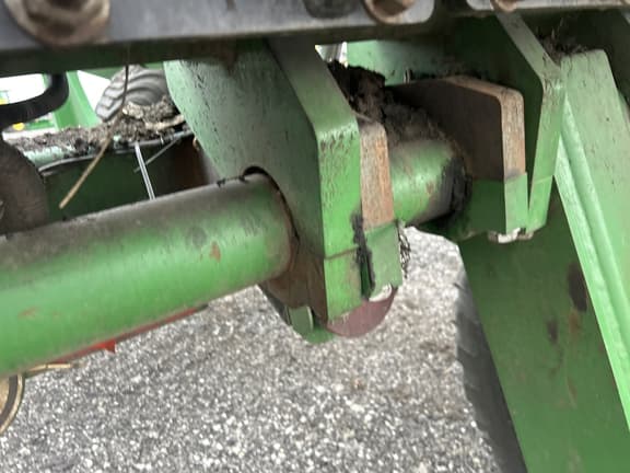 Image of John Deere 2680H equipment image 3