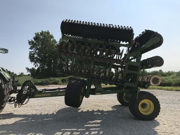 Image of John Deere 2680H equipment image 2