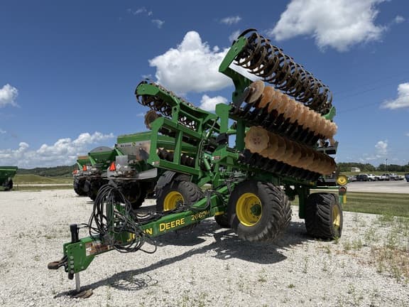 Image of John Deere 2680H Primary image
