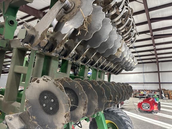Image of John Deere 2680H equipment image 4