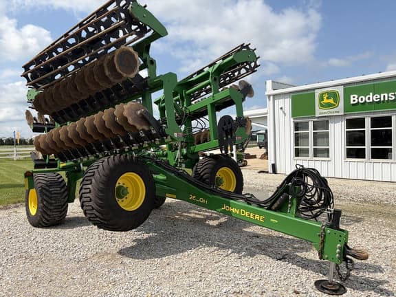 Image of John Deere 2680H equipment image 1