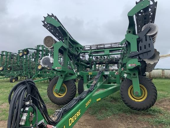Image of John Deere 2680H equipment image 2