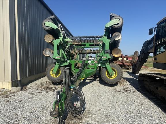 Image of John Deere 2680H equipment image 4