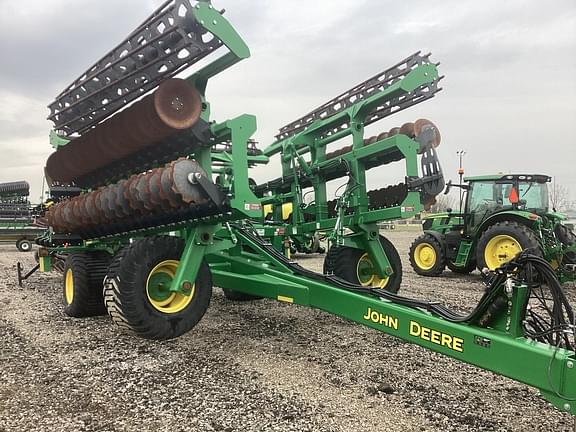 Image of John Deere 2680H equipment image 1